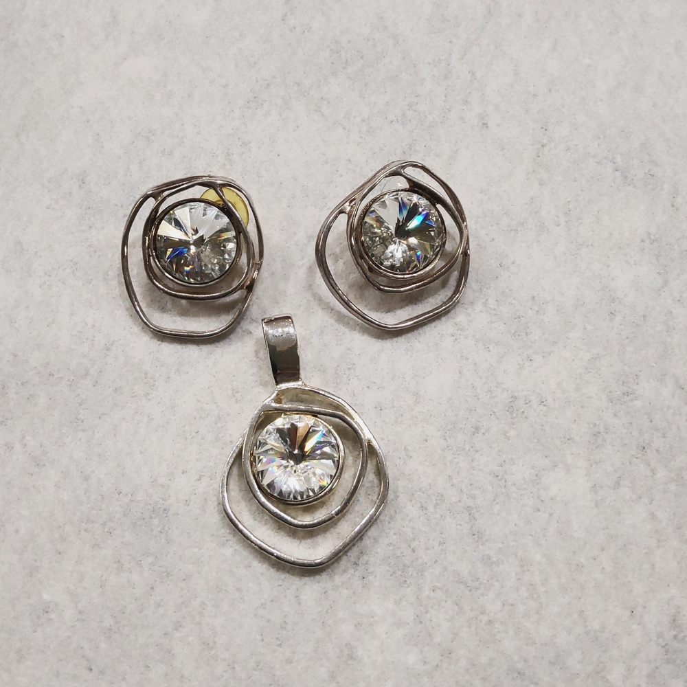 Vintage Norma Jean Crystal Earring and pendant set